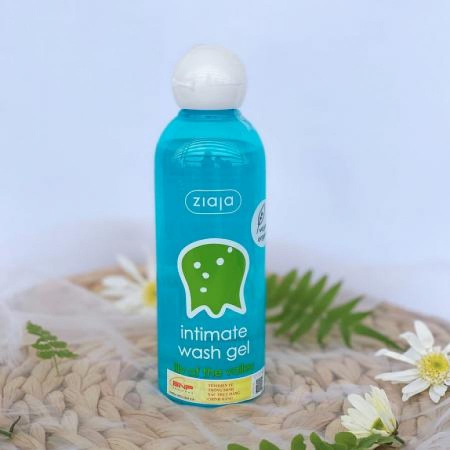 Dung dịch vệ sinh phụ nữ Intimate Hoa Lan Chuông 200ml