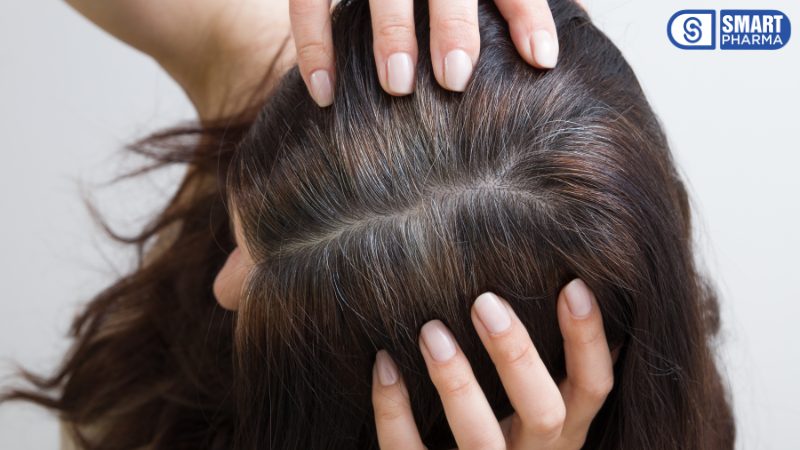 Nếu bố mẹ, ông bà bị bạc tóc sớm thì khả năng cao bạn cũng sẽ gặp tình trạng tương tự.