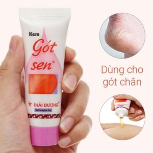 Smart Pharma - Gót sen Sao Thái Dương – Chăm sóc gót chân khô nứt, giúp da mềm mịn tự nhiên 3 Gót sen Sao Thái Dương – Chăm sóc gót chân khô nứt, giúp da mềm mịn tự nhiên